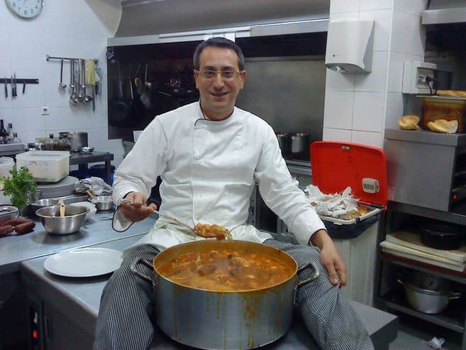 el chef en la cocina