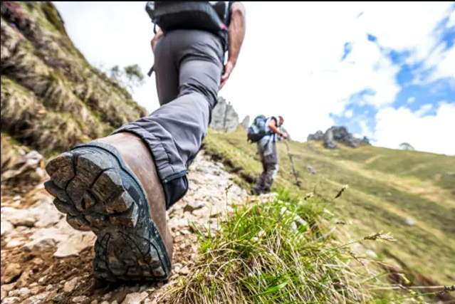 Mejores marcas de calzado para aventureros creadas en España