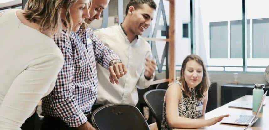 cómo retener trabajadores en tu empresa